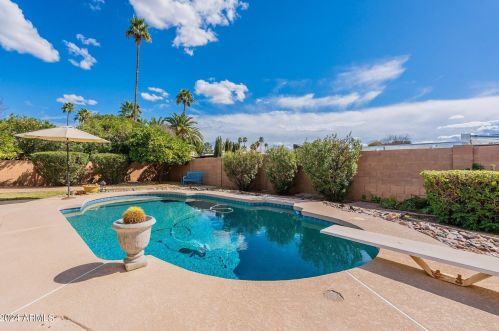 6911 Friess Dr, Scottsdale AZ  85254-3410 exterior