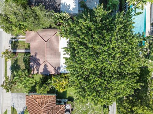 45 103 St, Miami FL 33138-2457 exterior