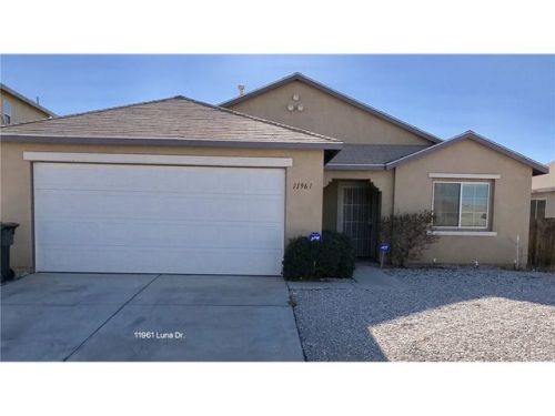 11961 Luna Rd, Victorville, CA 92392-1209