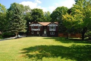 547 Mountain Rd, Sparta, NJ 07871-3418
