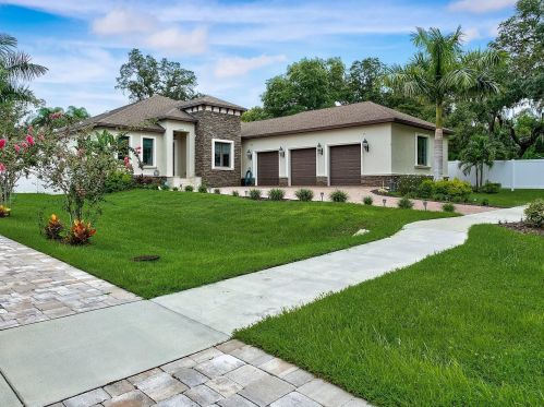 11171 53rd Ave, Saint Petersburg, FL 33708-2936
