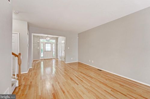 296 Cherry Ln, Kennett Sq PA  19348-4709 exterior