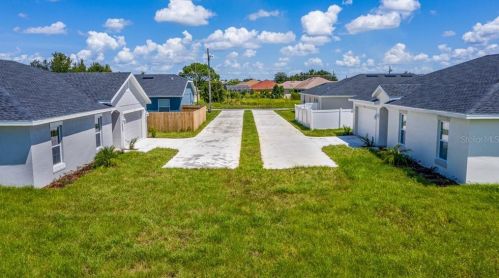 945 Halifax Dr, Kissimmee FL 34758-3161 exterior