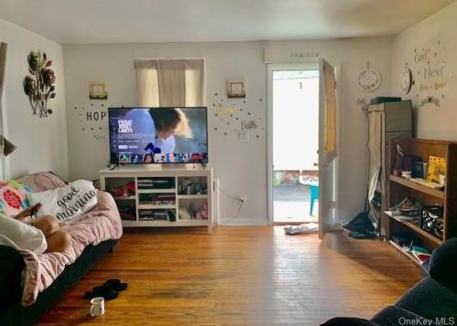 39 Prince St, Middletown NY  10940-3939 exterior