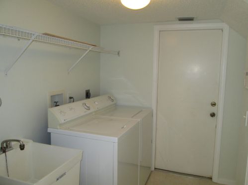 3879 Jonathans Way, Boynton Beach FL  33436-8524 exterior