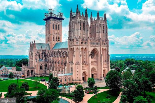 2801 New Mexico Ave, Washington DC  20007-3921 exterior