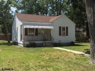104 13th St, Millville NJ  08332-3322 exterior