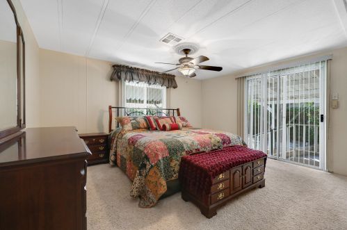 69556 Midpark Dr, Desert Hot Springs CA  92241-8710 exterior