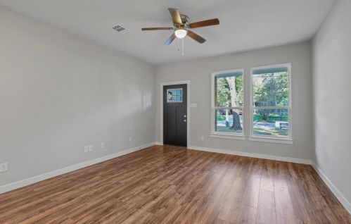 2111 Johnson St, Greenville TX  75401-3553 exterior