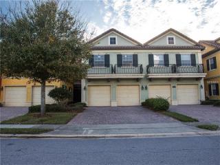 1671 Lake Side Ave, Davenport, FL 33837-1721