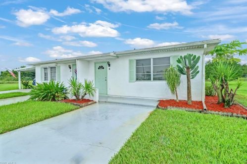 5 Dutch Iris Ln, Lehigh Acres, FL 33936-7335