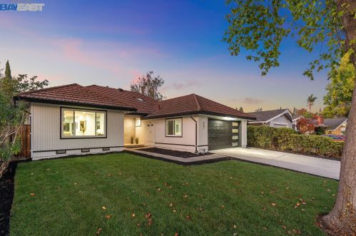 987 Aster Ave, Sunnyvale CA  94086-6737 exterior