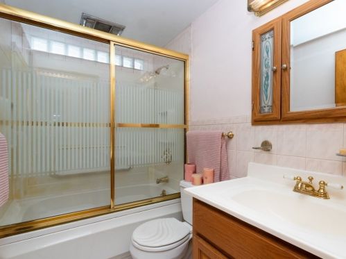 14 Sagamore Ave, Quincy MA 02171-2524 exterior