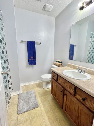 6848 Fast Gun Ln, Milton FL  exterior