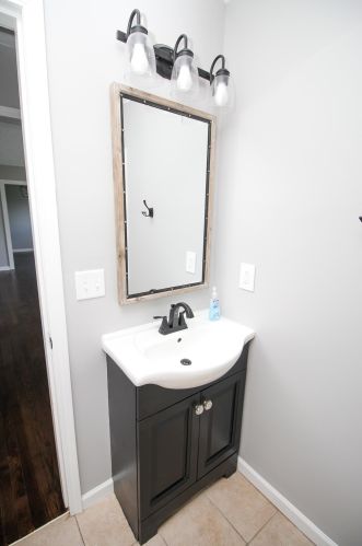 47 Grand Ave, Florence KY  41042-2442 exterior