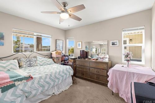 63 Bahia Ln, Oceanside CA  92058-1855 exterior