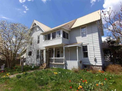 11 Caroline St, Natural Dam, NY 13642-1102