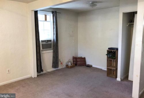 73 Peony St, Browns Mills NJ  exterior