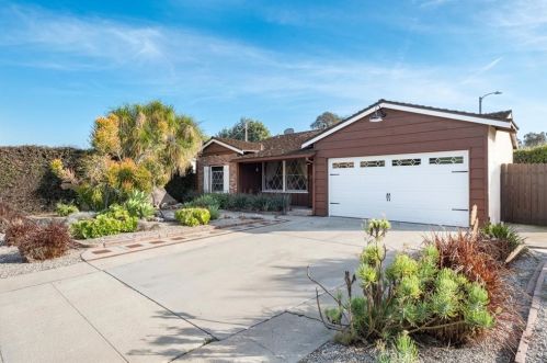 11330 Blix St, North Hollywood CA  91602-1209 exterior