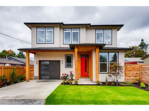 7827 54th Ave, Portland, OR 97206-9038