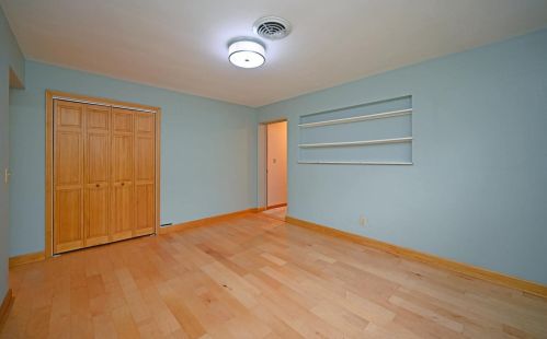 5124 Hagewa Dr, Cincinnati OH 45242-6247 exterior