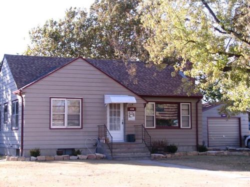 408 4th St, Otis, KS 67565-6001