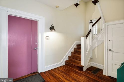 7317 Bryan St, Philadelphia PA 19119-1634 exterior