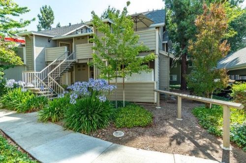 374 Shadow Run Dr, San Jose, CA 95110-3557