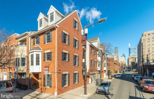 1901 Kater St, Philadelphia, PA 19146-1431