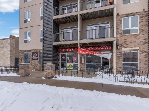 2600 University Ave, Minneapolis MN 55418-2709 exterior