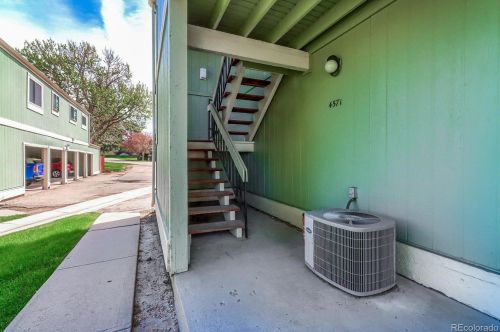 4571 Hannibal St, Denver CO  80015-1466 exterior