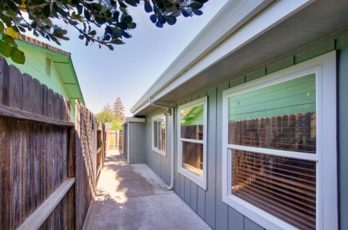 642 Dodds Dr, Woodland CA  95776-4258 exterior