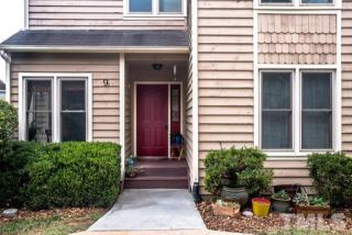 9 Hearthwood Cir, Durham, NC 27713-9102