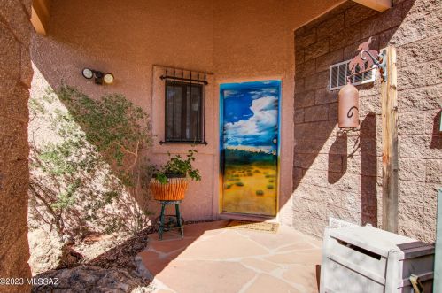 6880 Wasson Vista Dr, Tucson, AZ 85745-9184