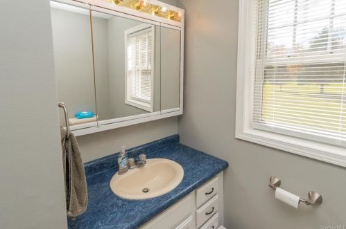 461 Prosperous Vly Rd, Middletown NY 10940-6151 exterior