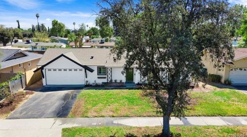 5720 Wisteria Dr, Riverside CA  92504-1533 exterior