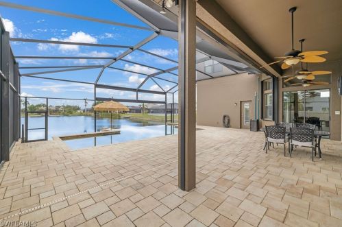 1310 11th Pl, Cape Coral, FL 33991-2919