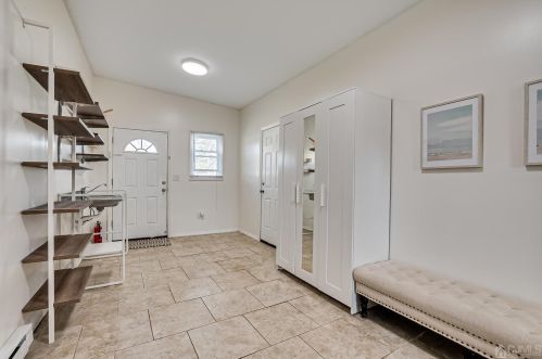 9 Madeline Ave, East Brunswick NJ  08816-3836 exterior