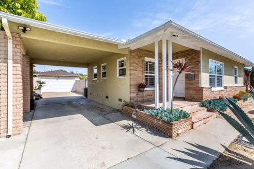 3132 Heather Rd, Long Beach CA  90808-3438 exterior