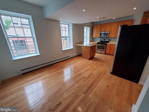 209 Front St, Trenton NJ 08608-2103 exterior