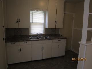 8905 79th St, Overland Park KS  66204-2540 exterior