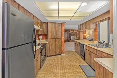 114 Oak Village Blvd, Homosassa FL  34446-5544 exterior