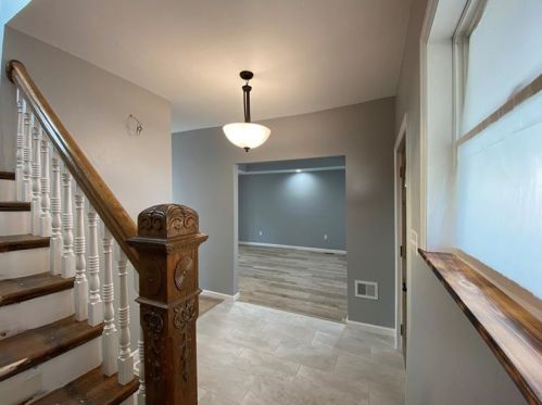 1609 Ligonier St, Latrobe, PA 15650-2914