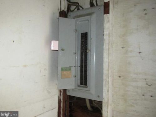 2757 Princeton Pike, Lawrence Township NJ  08648-3220 exterior