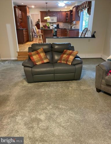 957 Powderhorn Dr, Lansdale PA  19446-5530 exterior