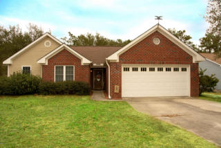 4680 Port Loop Rd, Oak Island, NC 28461-8719