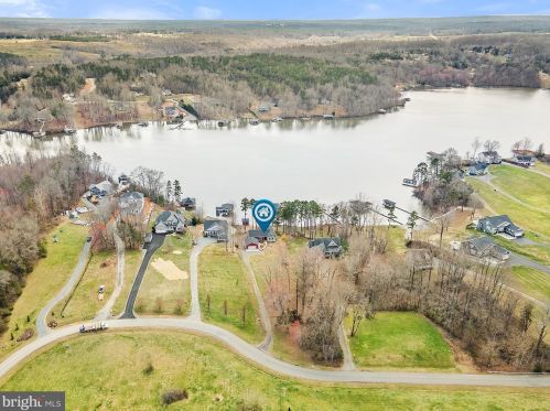 24234 Lands End Dr, Madison Mills VA  22960-3543 exterior