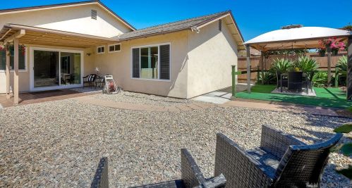 11271 Zapata Ave, San Diego CA 92126-1722 exterior