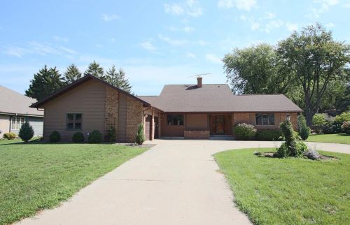 903 Nordane Ave, Ripon, WI 54971-1801
