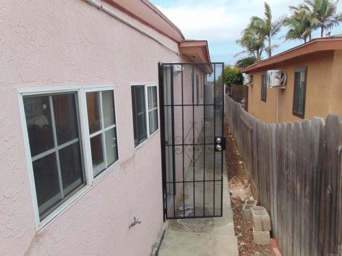 215 Harbison Ave, National City CA  91950-2157 exterior